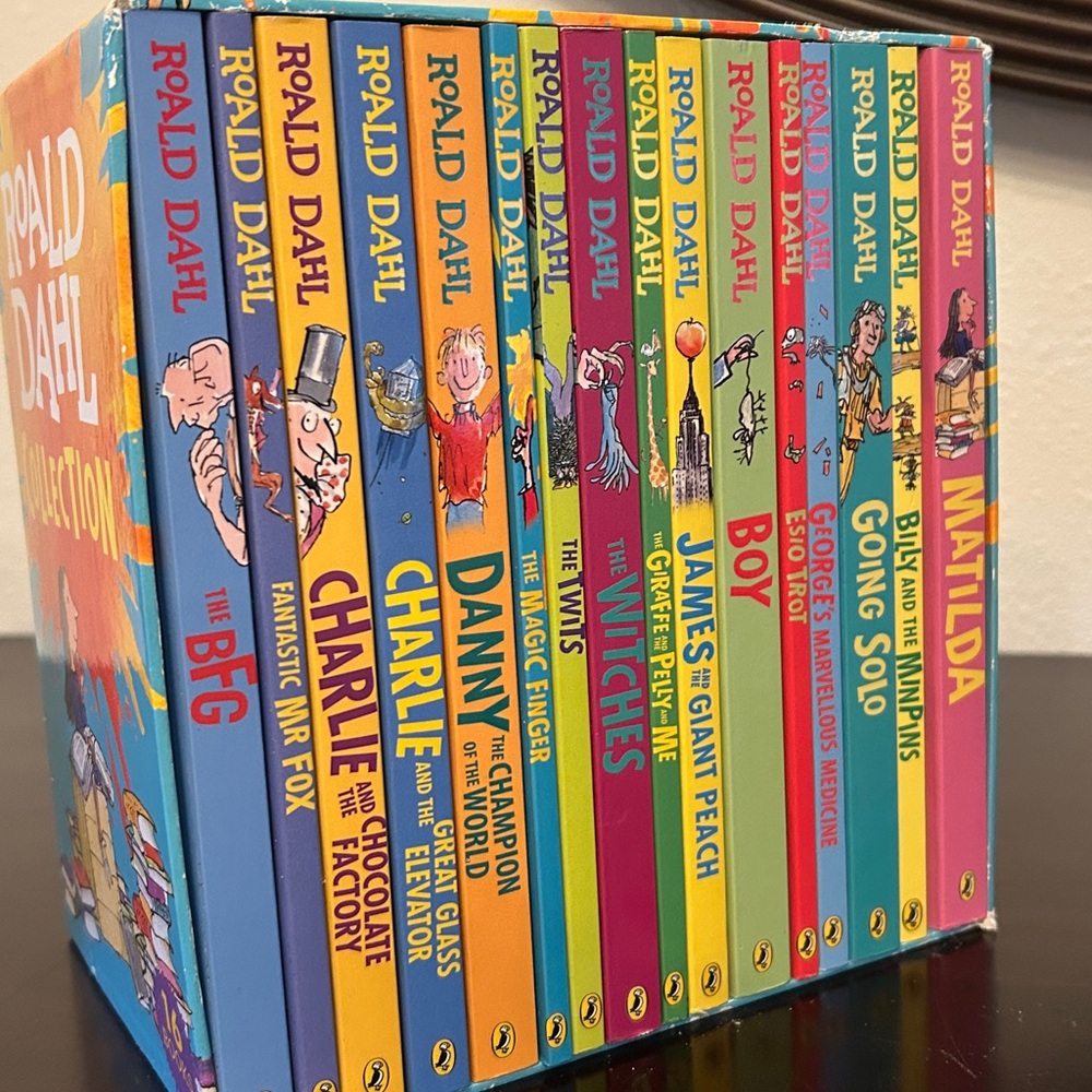 Roald Dahl Collection - Fantastic Stories. 16 Book Box Set - Picture 9 of 13